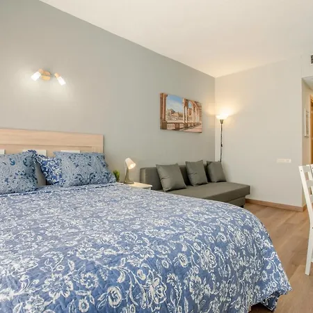 233 Hispalis Triana Daire